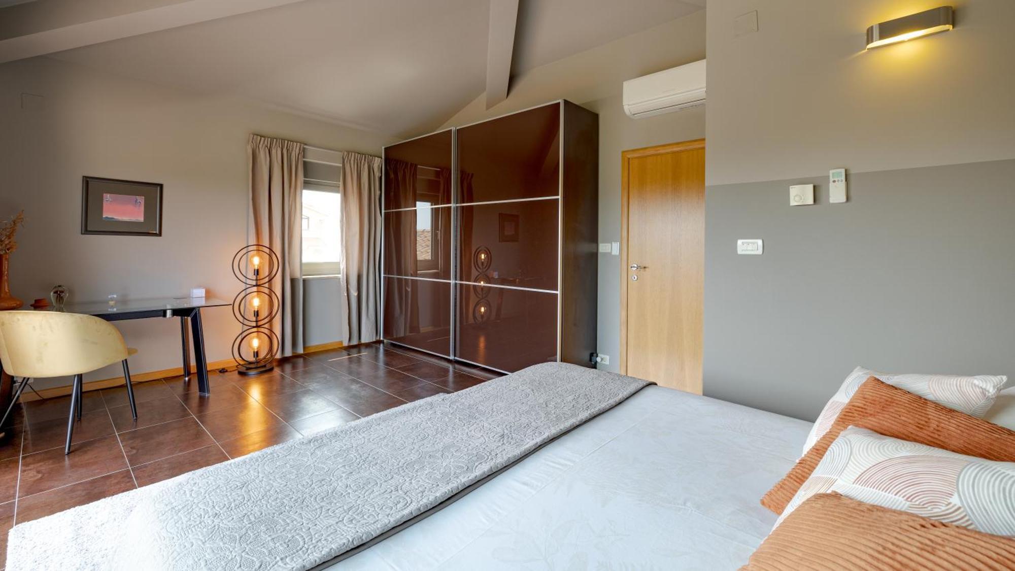 Villa Labin In Zartinj - Luxury Privacy Heated Pool With Auto Cover Exterior foto